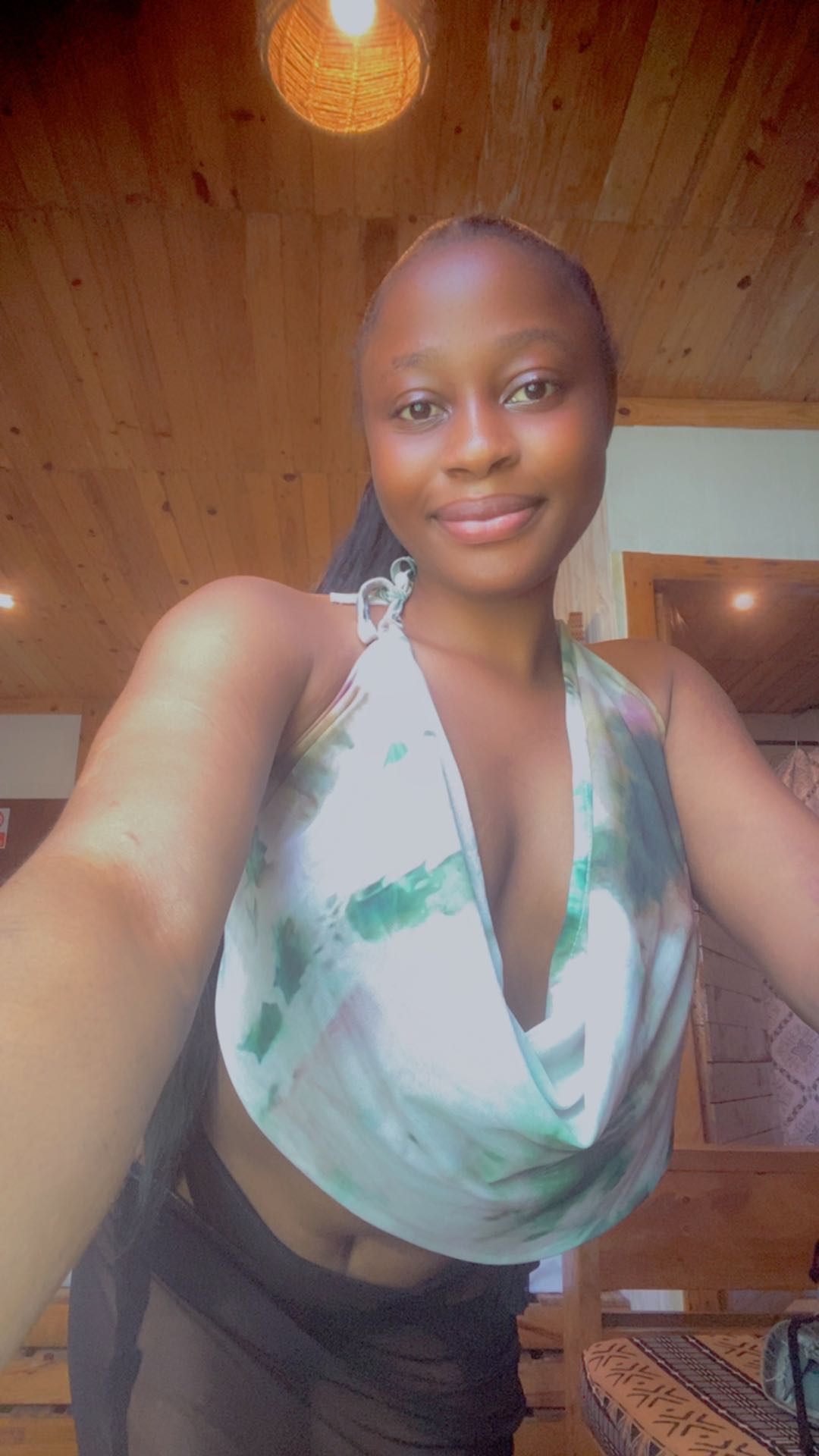 Pinki from Nigeria on 1v1ChatMatch